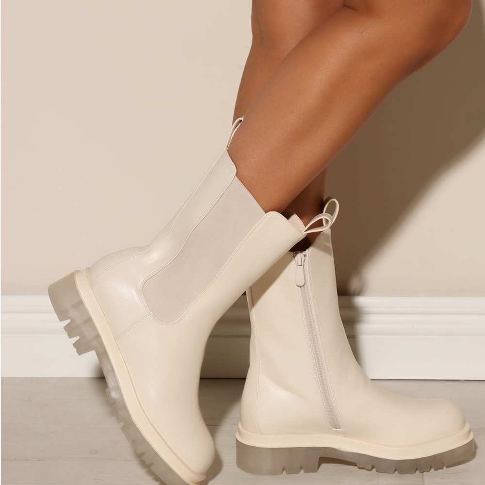 Fashion Nova Cream Combat Boots